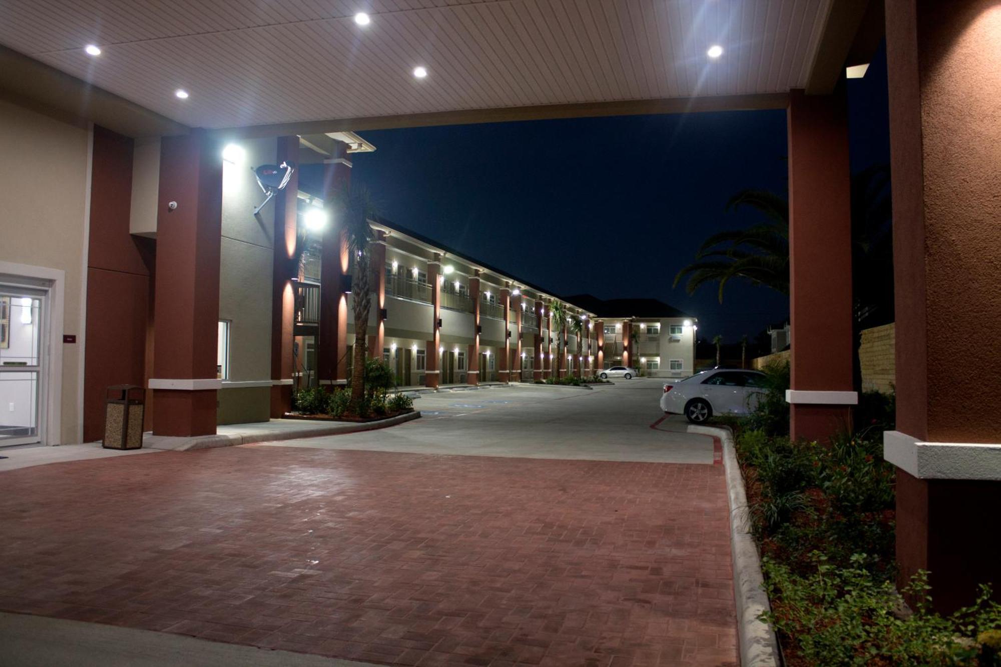 Grand Villa Inn And Suites Westchase/Chinatown Houston Exterior photo